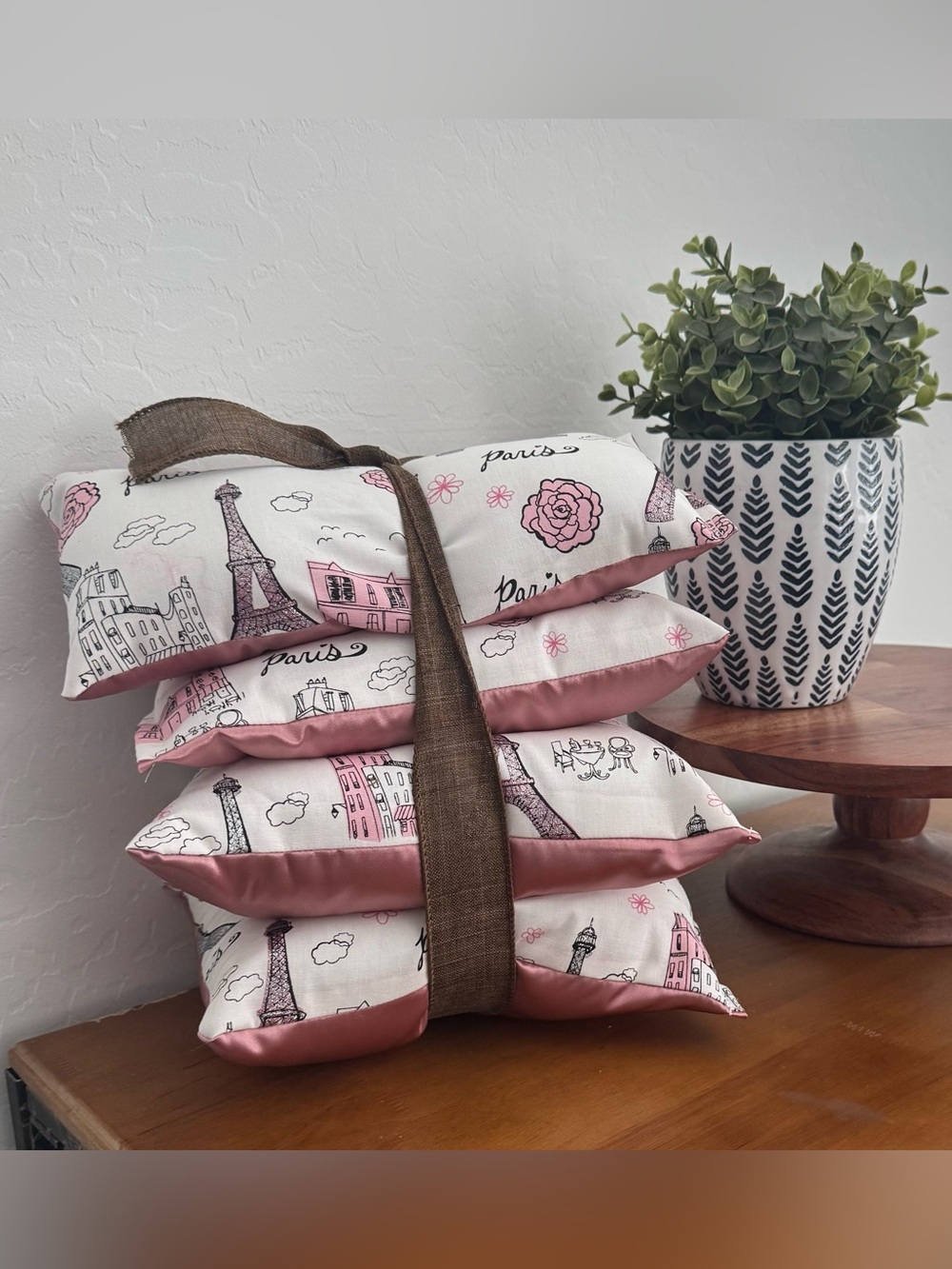 Pink Paris-Purse/Bag Pillows - Set of 4